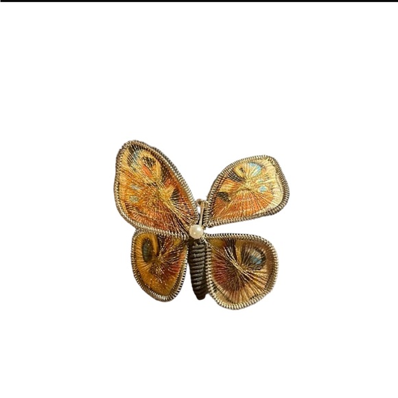 Vintage butterfly pin - Picture 1 of 3